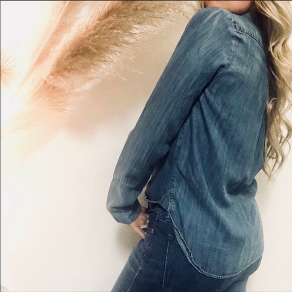 ANTHROPOLOGIE Blue Denim Chambray Washed Long Sleeve Tencel Button Shirt Top S - Picture 4 of 8